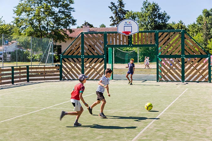 activité sportive au club enfants