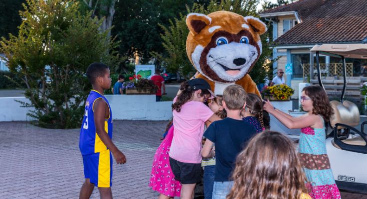 homi mascotte enfants